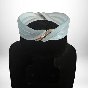 1989 Blue Lucite Bangle Bracelet Avon Frosted Coolers - Size Large - NIB